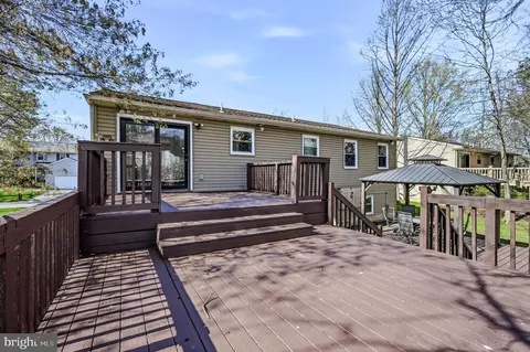 Exterior - 106 Fox Dr, Newark, DE 19713 photo 1 of 4