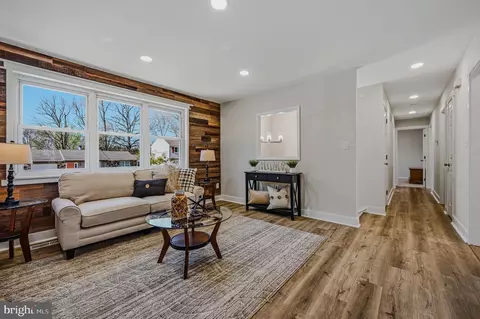 Entry Way - 106 Fox Dr, Newark, DE 19713 photo 1 of 3