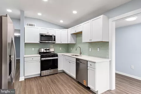 Kitchen - 4 Martell Rd, Newark, DE 19713 photo 1 of 1