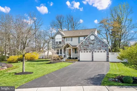 237 Beau Tree Dr, Wilmington, DE 19810