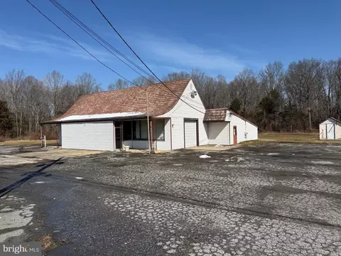 4640 Dupont Pkwy, Townsend, DE 19734