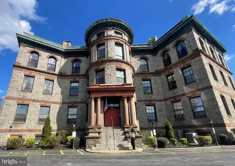 2400 Unit Baynard Blvd #11, Wilmington, DE 19802