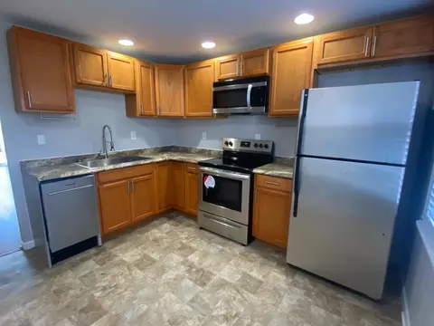 Kitchen - 53 Bradley Dr, Newark, DE 19702 photo 1 of 3