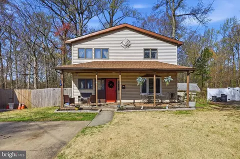 810 Woodland Ave, Wilmington, DE 19808