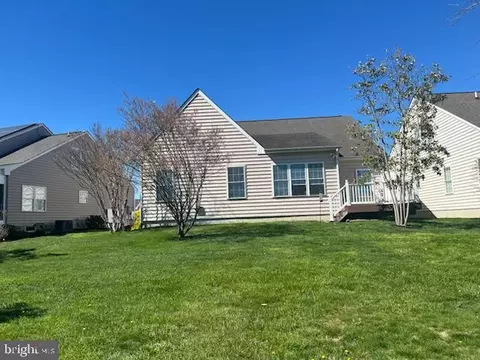 Exterior - 29 Devalinder Dr, Newark, DE 19702 photo 5 of 5