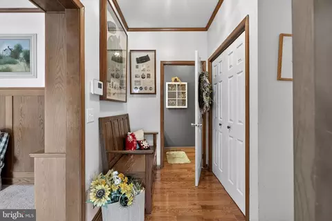 Entry Way - 657 Vance Neck Rd, Middletown, DE 19709 photo 2 of 8