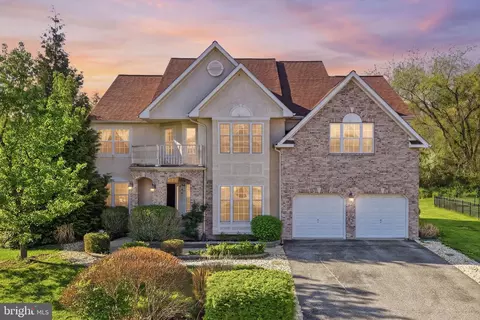 207 Margaux Cir, Newark, DE 19702