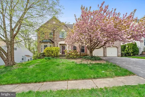 14 Lynam Lookout Dr, Newark, DE 19702