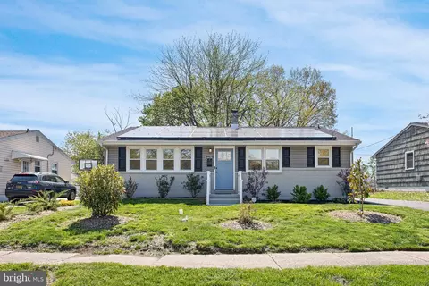 4420 Sharon Dr, Wilmington, DE 19808