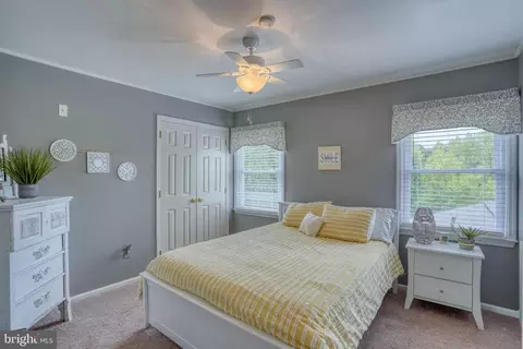 Bedroom - 105 Pegasus Ct, Bear, DE 19701 photo 4 of 6