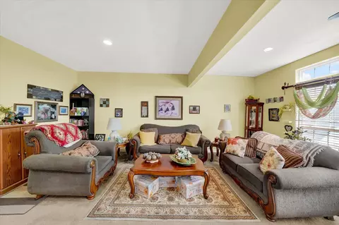Living - 519 Equinox Dr, Bear, DE 19701 photo 2 of 3