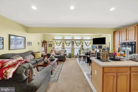 Entry Way - 519 Equinox Dr, Bear, DE 19701 photo 6 of 7