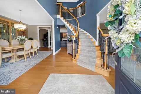 Entry Way - 33 Waterton Dr, Bear, DE 19701 photo 1 of 11