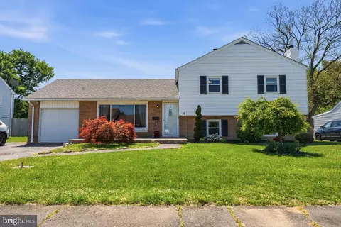Other - 10 Darwin Rd, Newark, DE 19702 photo 1 of 18