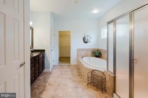 Entry Way - 643 Southerness Dr, Townsend, DE 19734 photo 6 of 8