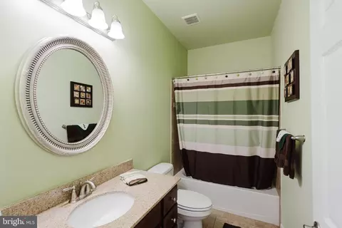 Bath - 643 Southerness Dr, Townsend, DE 19734 photo 2 of 3