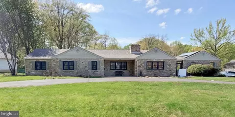 1105 Hillside Blvd, Wilmington, DE 19803