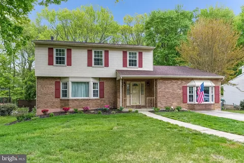 97 Iroquois Ct, Newark, DE 19702