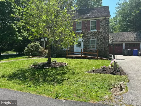 302 Rowland Park Blvd, Wilmington, DE 19803