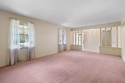 Living - 300 Suffolk Dr, Bear, DE 19701 photo 1 of 3