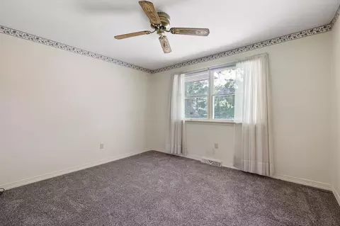 Bedroom - 300 Suffolk Dr, Bear, DE 19701 photo 4 of 4