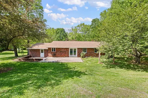 Exterior - 300 Suffolk Dr, Bear, DE 19701 photo 5 of 9
