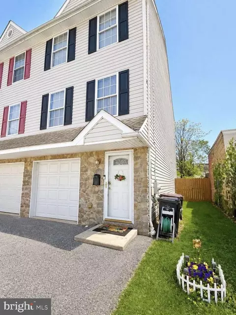 412 W Thirty Second St, Wilmington, DE 19802