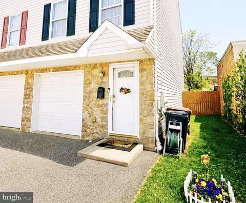 412 W Thirty Second St, Wilmington, DE 19802