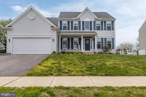 Exterior - 335 Helen Dr, Townsend, DE 19734 photo 2 of 11