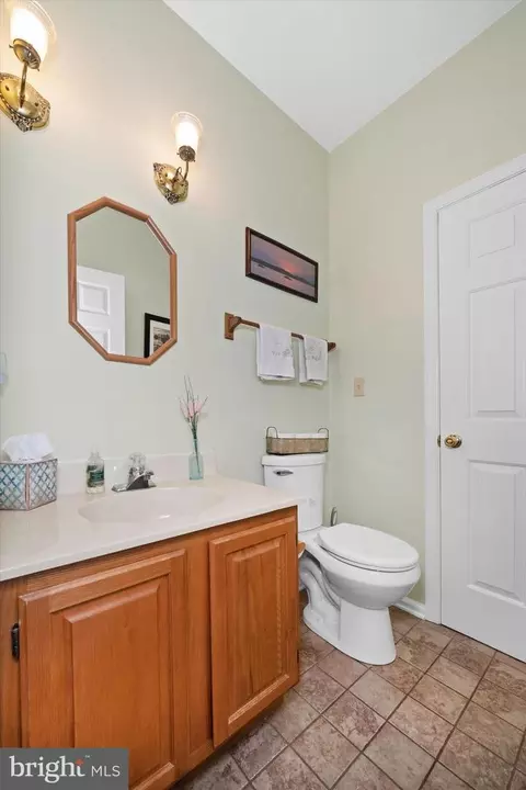 Bath - 703 Spinnaker St, Middletown, DE 19709 photo 4 of 6