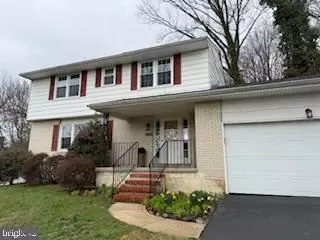 2303 Magnolia Dr, Wilmington, DE 19810
