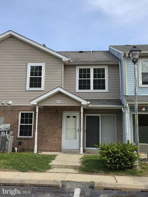 202 Highland Blvd #D, New Castle, DE 19720
