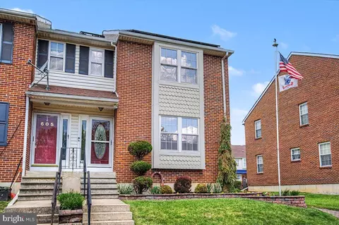 607 5th St, Newark, DE 19711