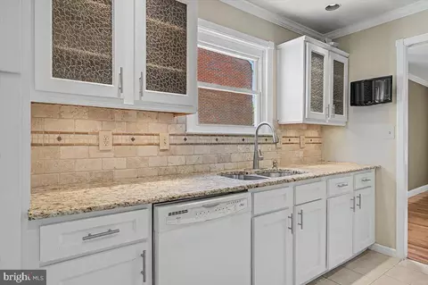 Kitchen - 607 5th St, Newark, DE 19711 photo 1 of 2