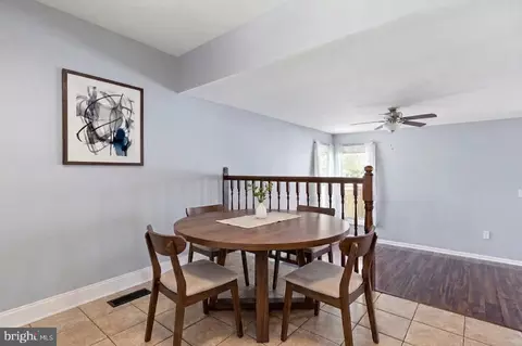 Dining - 10 Buchanan Cir, Newark, DE 19702 photo 2 of 2