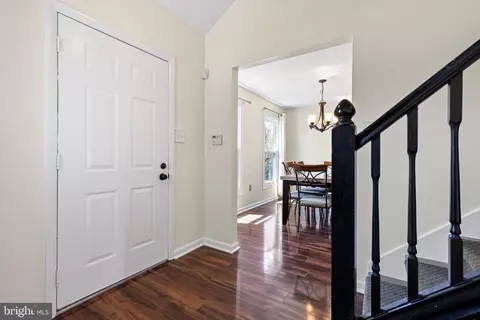 Entry Way - 10 Buchanan Cir, Newark, DE 19702 photo 1 of 1