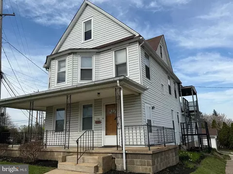 310 N Dupont Rd, Wilmington, DE 19804