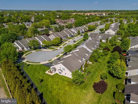 View/Area - 467 Sweetman Dr, Bear, DE 19701 photo 9 of 10