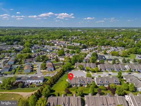 View/Area - 467 Sweetman Dr, Bear, DE 19701 photo 2 of 10