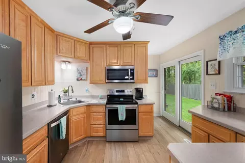 Kitchen - 116 Navaho Ct, Newark, DE 19702 photo 2 of 3