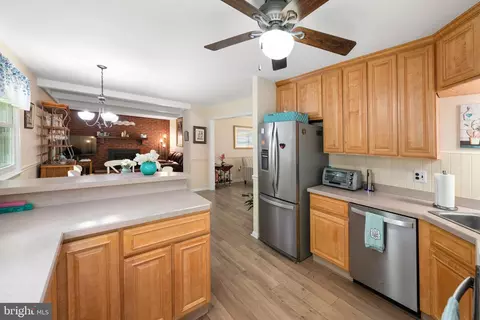 Kitchen - 116 Navaho Ct, Newark, DE 19702 photo 3 of 3