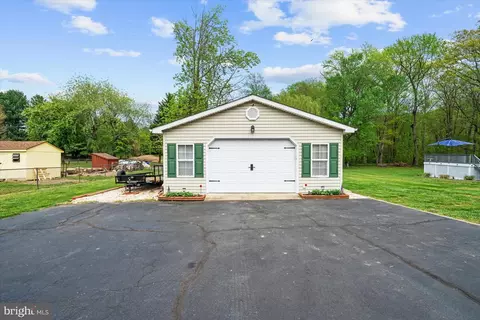 Exterior - 114 Hagerty Pl, Townsend, DE 19734 photo 3 of 22