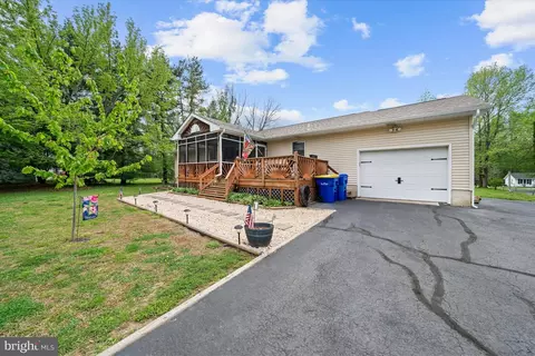 Exterior - 114 Hagerty Pl, Townsend, DE 19734 photo 6 of 22