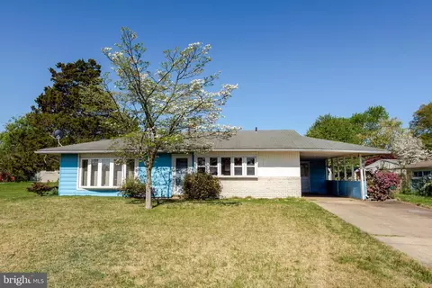 29 Mercer Dr, Newark, DE 19713