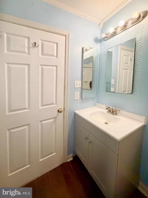 Bath - 226 Cheyenne Dr, Bear, DE 19701 photo 3 of 3