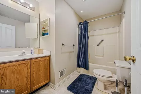 Bath - 2 Mica St, Townsend, DE 19734 photo 1 of 3