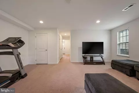 Entry Way - 1252 Carrick Ct, Middletown, DE 19709 photo 2 of 5