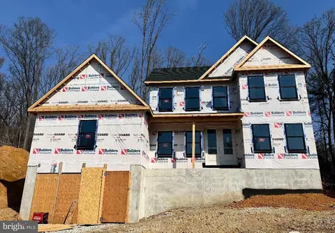56 E Mill Station Dr, Newark, DE 19711