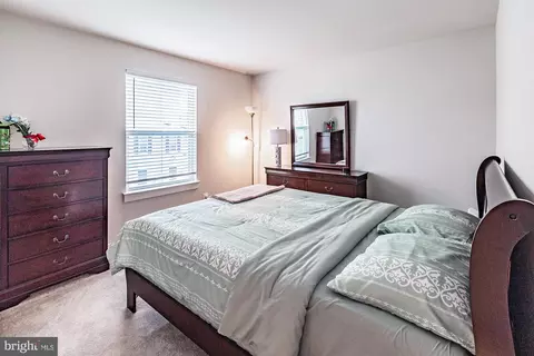 Bedroom - 604 Longleaf Dr, Newark, DE 19702 photo 2 of 6