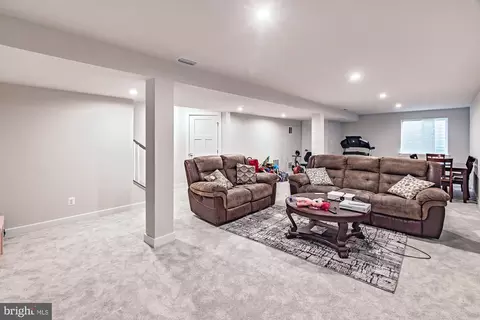 Other - 604 Longleaf Dr, Newark, DE 19702 photo 10 of 15